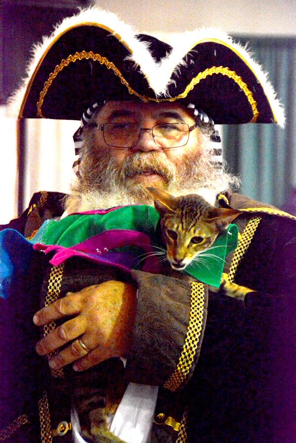pirateparrot.jpg
